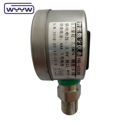 60 मिमी पैनल माउंट डिजिटल प्रेशर गेज 4.5V बैटरी बिजली की आपूर्ति के साथ